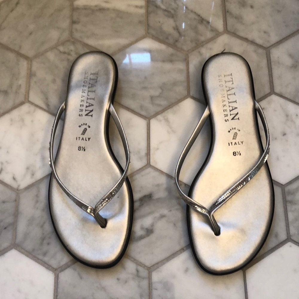 Comfortable flip flops